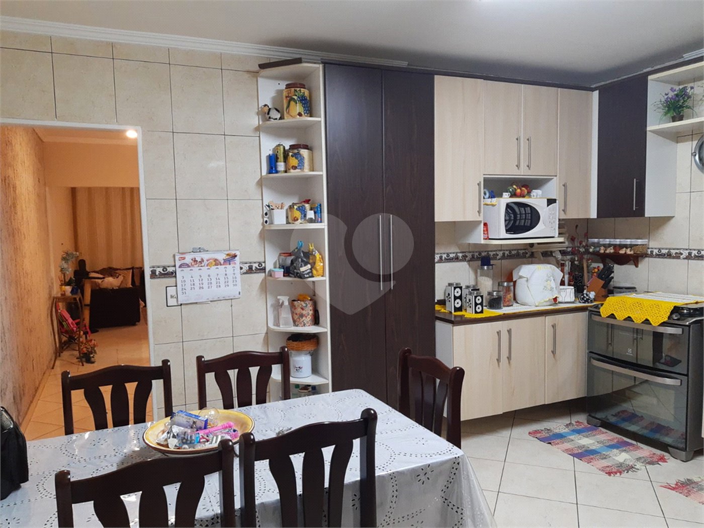 Sobrado à venda com 2 quartos, sendo 1 suíte, em Tremembé, São Paulo, SP