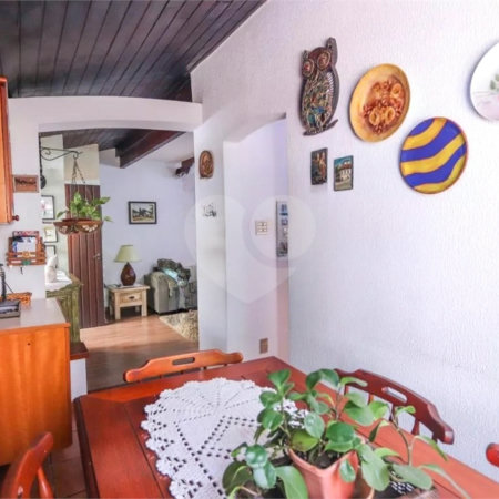 Casa Térrea à venda com 2 suítes em Vila Mariza Mazzei, São Paulo, SP