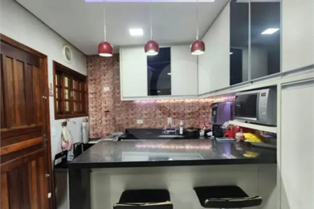 Casa à venda com 2 suítes em Vila Tiradentes, São Paulo, SP