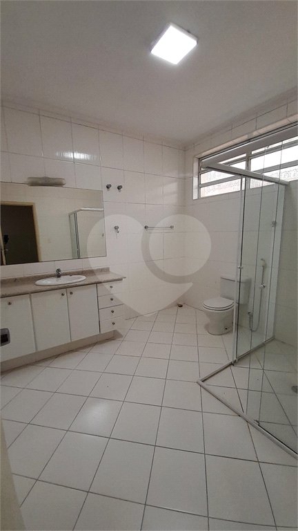 Sobrado para alugar com 5 quartos, sendo 3 suítes, em Jardim do Mar, São Bernardo do Campo, SP