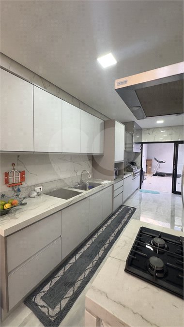Casa à venda com 3 quartos, sendo 1 suíte, no condomínio Jardim Residencial Dona Maria José, Indaiatuba - SP