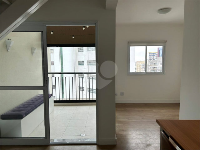 Apartamento à venda com 2 suítes em Pinheiros, São Paulo, SP
