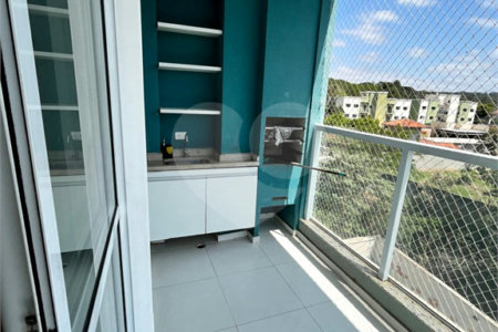 Apartamento à venda com 3 quartos, sendo 1 suíte, em Jardim Villaça, São Roque, SP