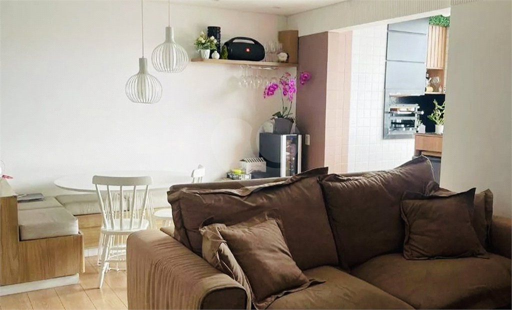 Apartamento à venda com 2 quartos, sendo 1 suíte, em Vila Paiva, São Paulo, SP