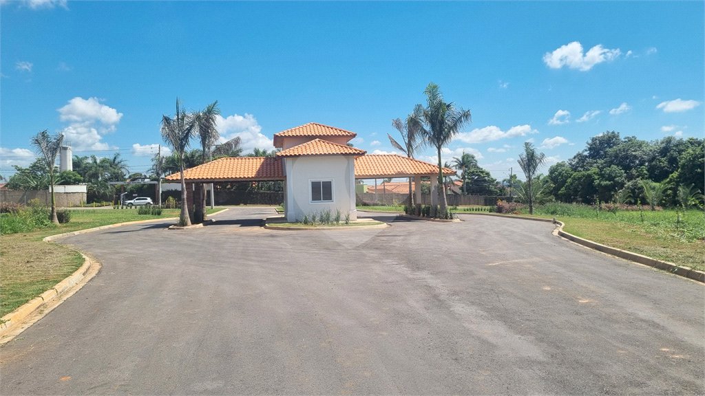 Terreno à venda no condomínio Vale do Sol, Araçoiaba da Serra - SP
