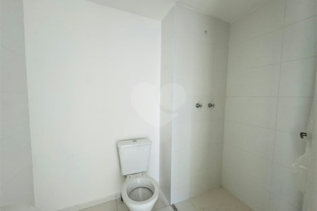 Apartamento à venda com 2 quartos, sendo 1 suíte, em Vila Rosália, Guarulhos, SP