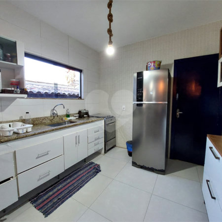 Casa à venda com 2 quartos, sendo 1 suíte,  em São José, Armação dos Búzios, RJ