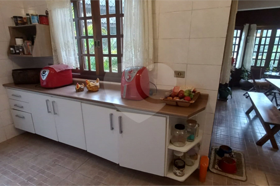 Casa à venda com 4 suítes no condomínio Alpes da Cantareira, Mairiporã - SP