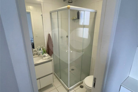 Apartamento à venda com 2 quartos, sendo 1 suíte, em Jardim Ocara, Santo André, SP
