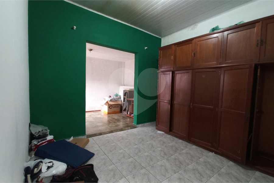 Casa Térrea à venda com 4 quartos, sendo 2 suítes, em Vila Gustavo, São Paulo, SP