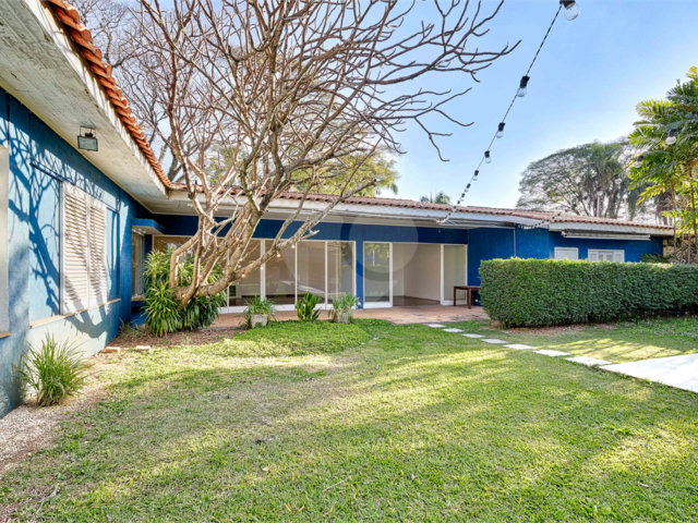 Casa à venda com 3 quartos, sendo 1 suíte,  em Brooklin, São Paulo, SP