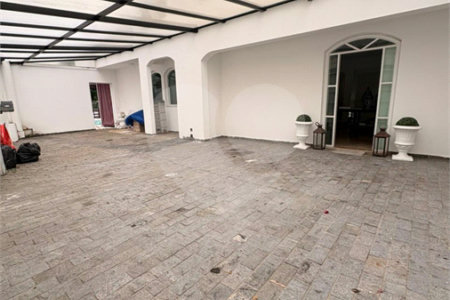 Casa Térrea à venda com 4 suítes em Anchieta, São Bernardo do Campo, SP