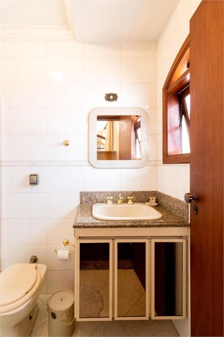 Casa à venda com 3 suítes em Vila Pereira Barreto, São Paulo, SP