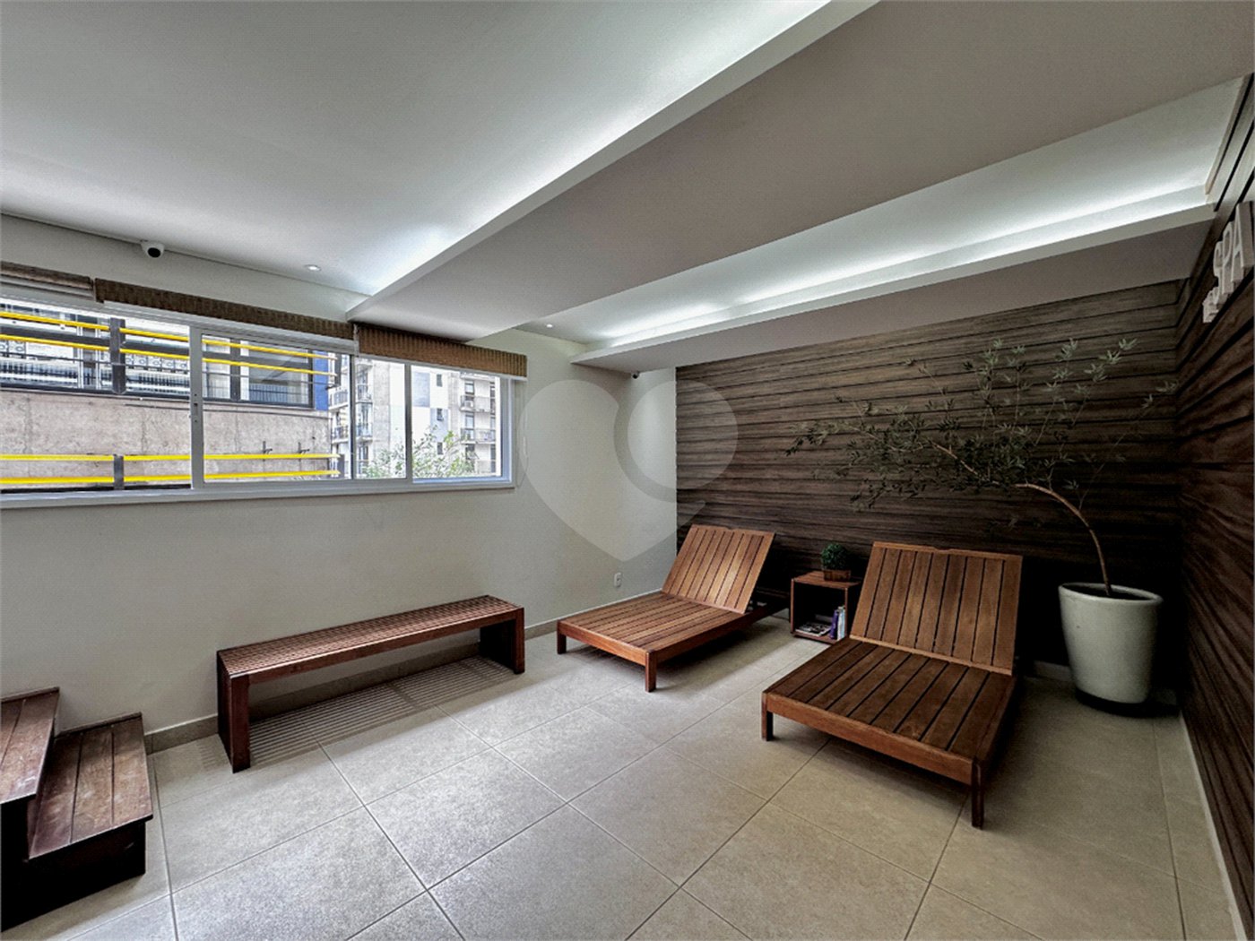 Apartamento à venda com 2 quartos, sendo 1 suíte, em Alto da Boa Vista, São Paulo, SP