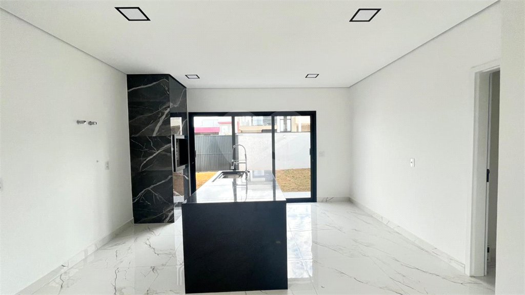 Casa à venda com 3 suítes no condomínio Residencial Villagio Wanel, Sorocaba - SP