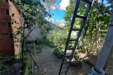 Casa de Vila à venda com 4 quartos, sendo 1 suíte, em Rio do Ouro, São Gonçalo, RJ