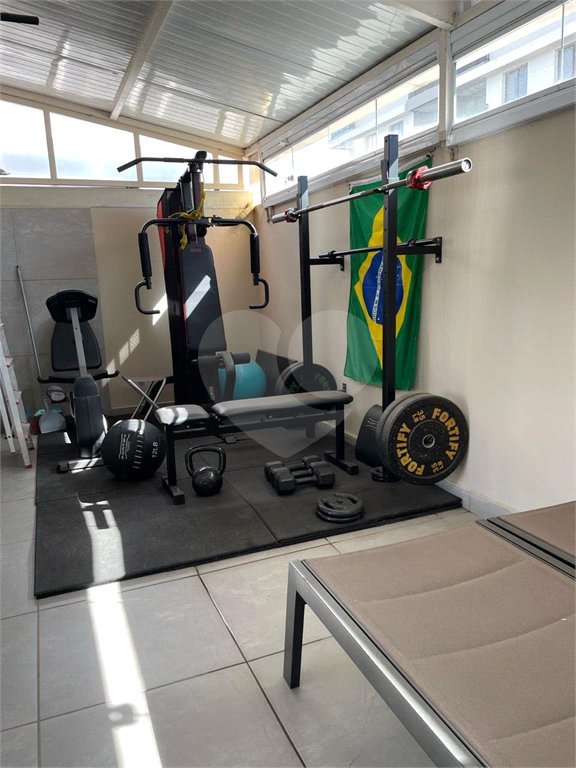 Casa à venda com 3 suítes no condomínio Tamboril, São Paulo - SP
