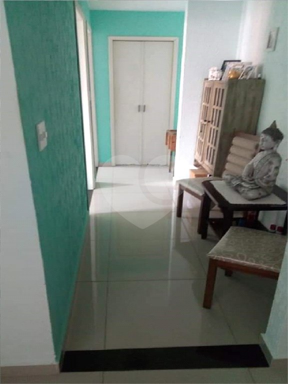 Apartamento com 2 dormitórios e 1 vaga no Tremembé