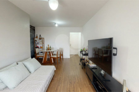 Apartamento à venda com 2 quartos em Jardim Marajoara, São Paulo, SP