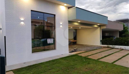 Casa à venda com 3 suítes no condomínio Residencial Alto de Itaici, Indaiatuba - SP