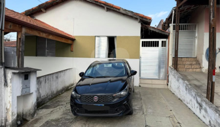 Casa à venda com 2 quartos em Vila Ursulina, Itaquaquecetuba, SP