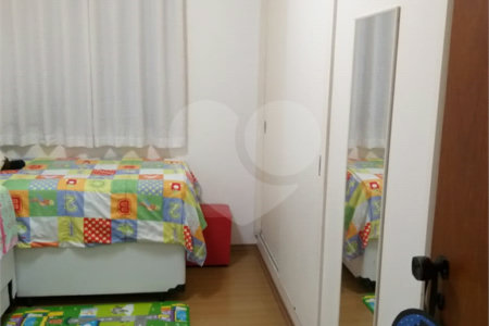 Apartamento à venda com 2 quartos em Vila Erna, São Paulo, SP
