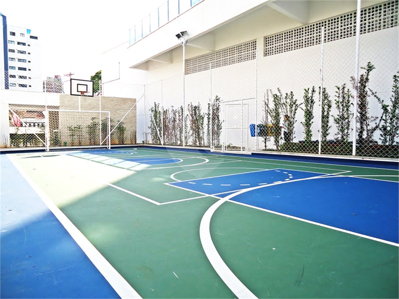 Apartamento à venda com 3 suítes em Santa Teresinha, São Paulo, SP