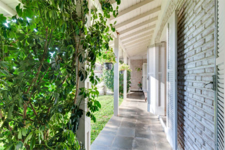 Casa Térrea à venda com 3 suítes em Interlagos, São Paulo, SP