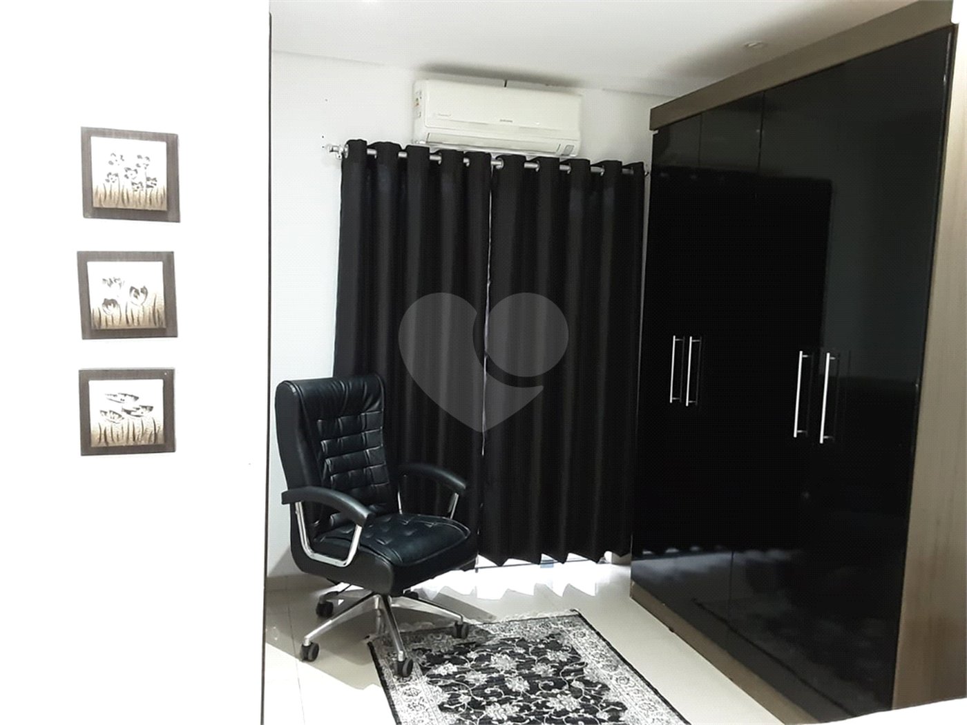 Sobrado à venda com 2 quartos, sendo 1 suíte,  em Jardim Camargo Novo, São Paulo, SP