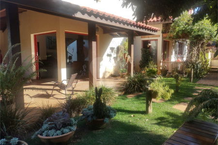 Casa à venda com 5 suítes no condomínio Residencial Terras de Vinhedo, Vinhedo - SP