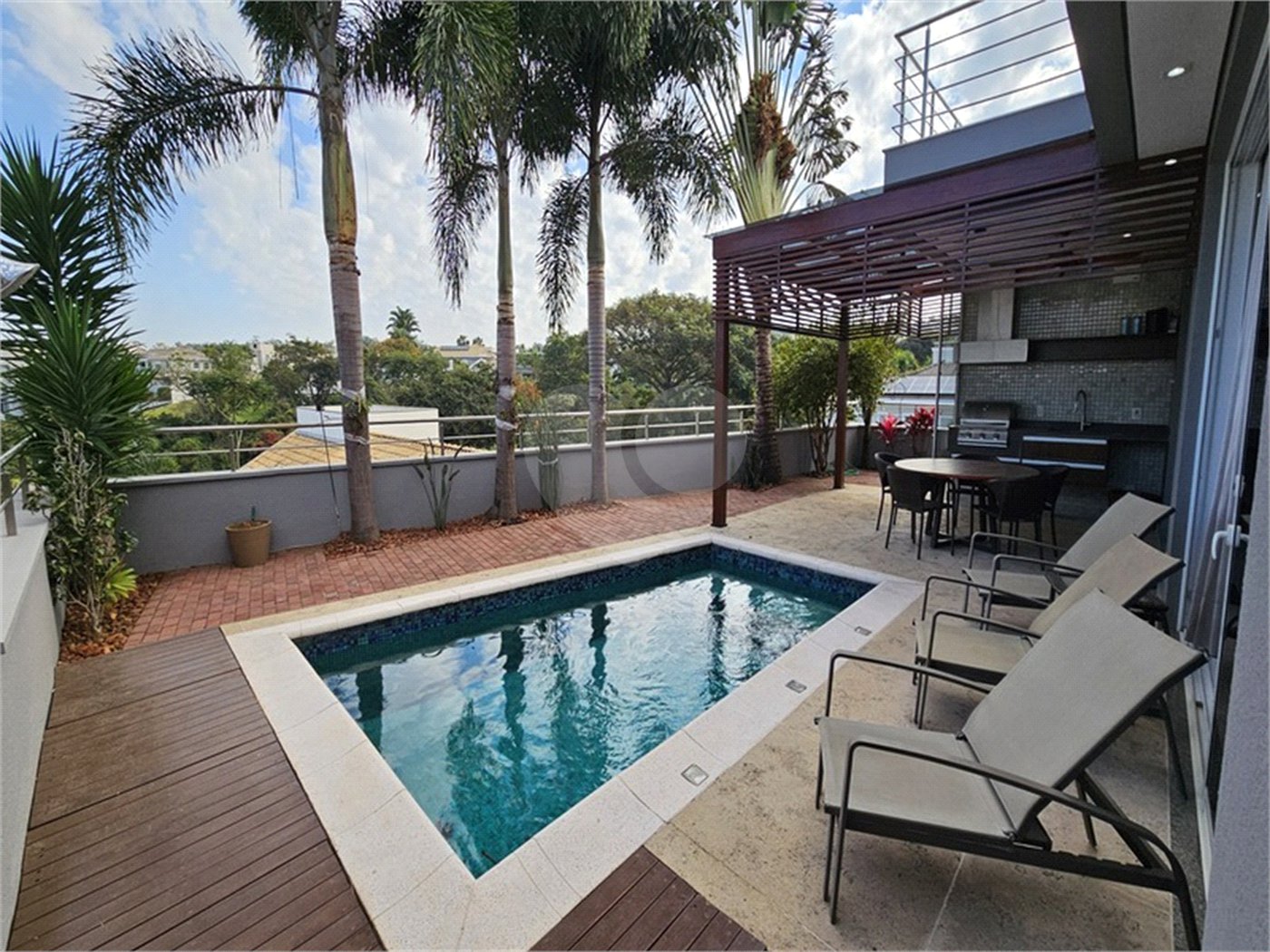 Casa à venda com 5 suítes no condomínio Jardim Vila Paradiso, Indaiatuba - SP