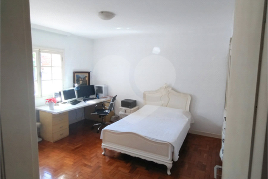 Sobrado à venda com 3 quartos, sendo 1 suíte,  em Jardim São Paulo(zona Norte), São Paulo, SP