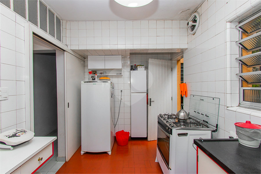 Sobrado à venda com 5 quartos em Vila Mariana, São Paulo, SP