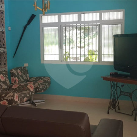 Casa à venda com 5 quartos, sendo 1 suíte,  em Taboão, Mogi das Cruzes, SP