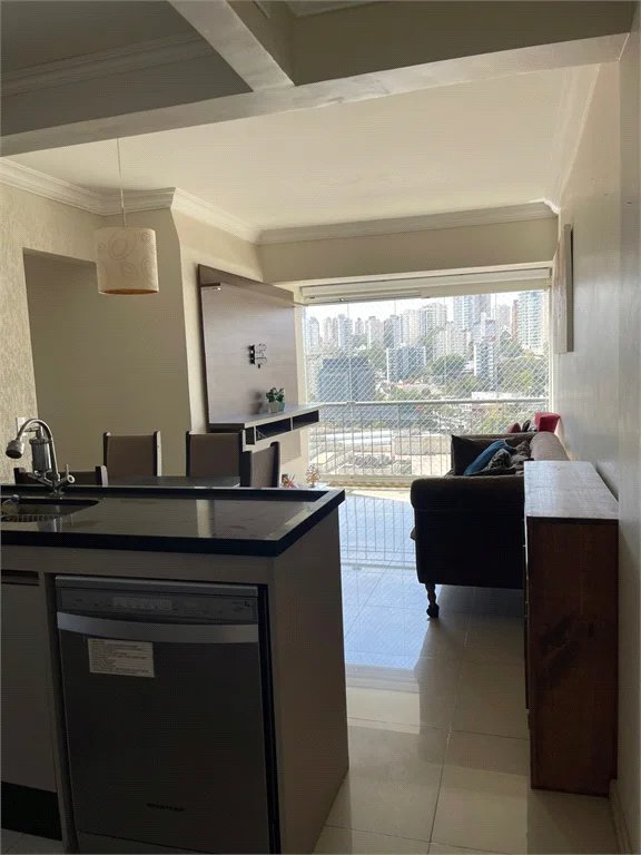 Apartamento à venda com 3 quartos, sendo 1 suíte, em Vila Andrade, São Paulo, SP