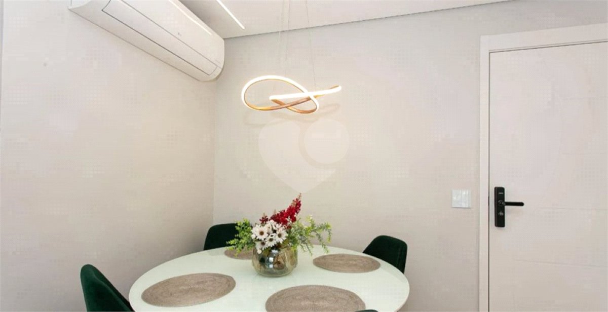Apartamento à venda com 2 quartos, sendo 1 suíte, em Chácara Seis de Outubro, São Paulo, SP