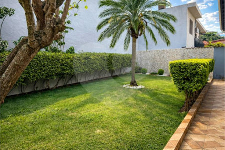 Casa à venda com 4 quartos, sendo 1 suíte, em City Bussocaba, Osasco, SP