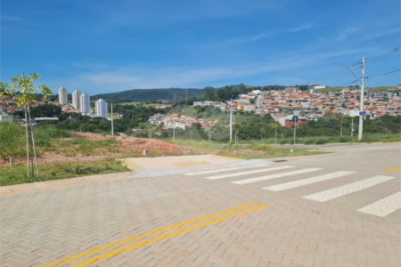 Terreno à venda no condomínio Residencial Reserva Bellano, Itatiba - SP