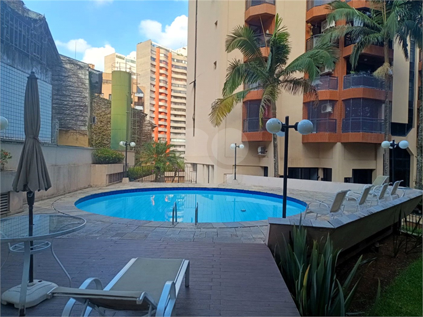 Apartamento à venda com 3 quartos, sendo 1 suíte,  em Jardim Ampliação, São Paulo, SP