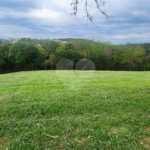 Terreno à venda no Condomínio Reserva Santa Isabel – Louveira/SP | 828,95 m² | Fundo para área verde