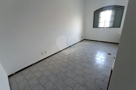 Casa à venda ou para alugar com 6 quartos, sendo 2 suítes, em Jardim Itália, Itapetininga, SP