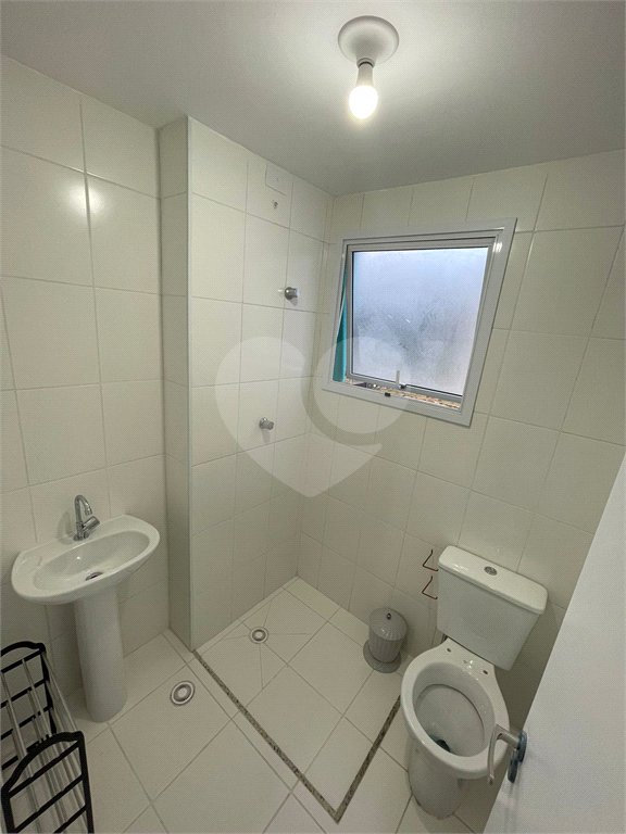 Apartamento à venda com 2 quartos em Botujuru, Mogi das Cruzes, SP
