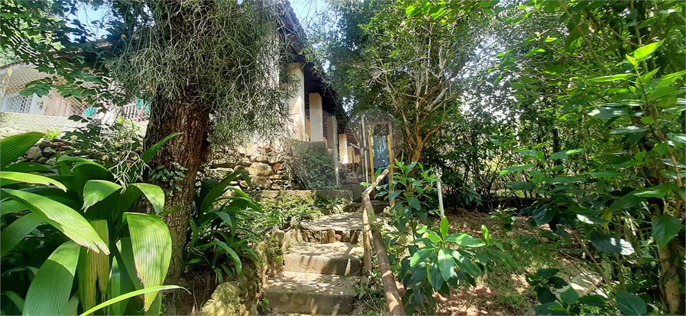 Chácara à venda com 10 quartos, sendo 20 suítes, em Serra da Cantareira, Mairiporã, SP
