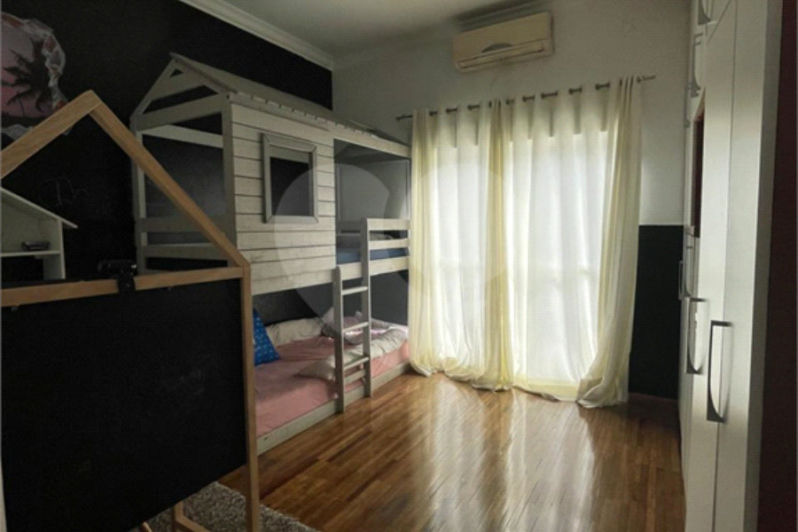 Casa à venda com 4 suítes em Tremembé, São Paulo, SP