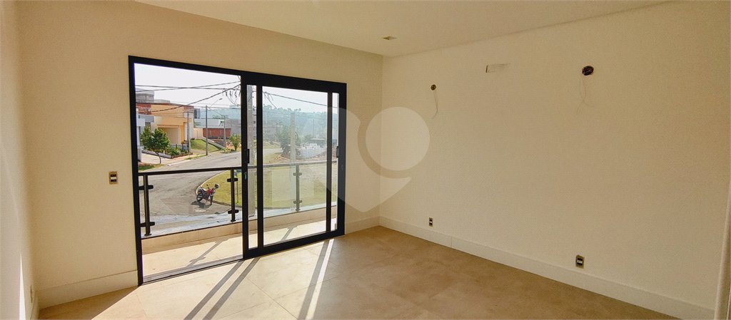 Casa à venda com 3 suítes no condomínio Central Parque, Salto - SP