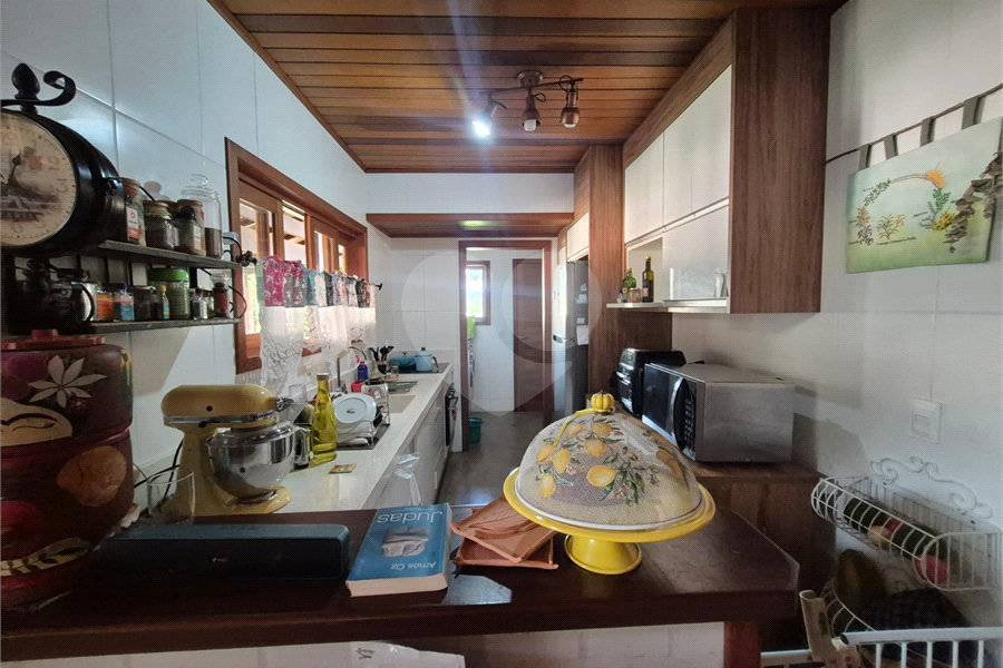 Casa Térrea à venda com 3 quartos, sendo 1 suíte, em Serra da Cantareira, Mairiporã, SP