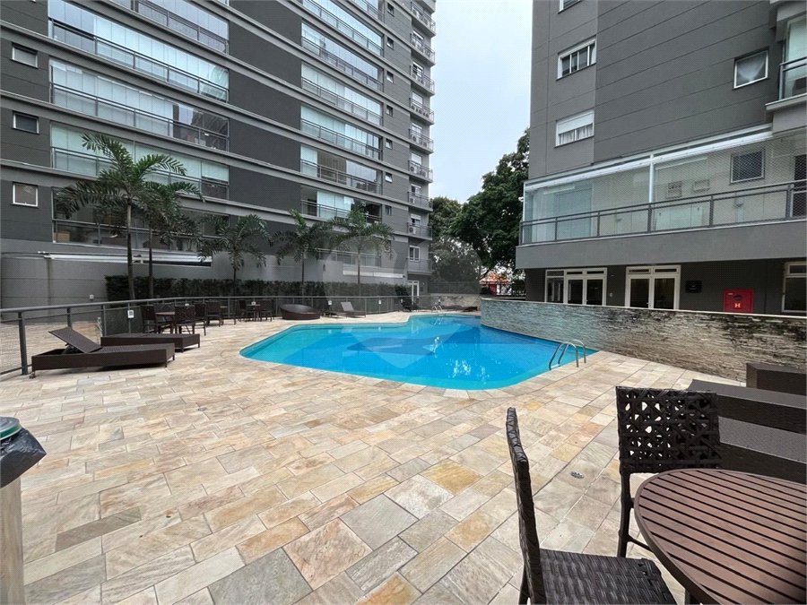 Apartamento à venda com 3 suítes em Bosque da Saúde, São Paulo, SP