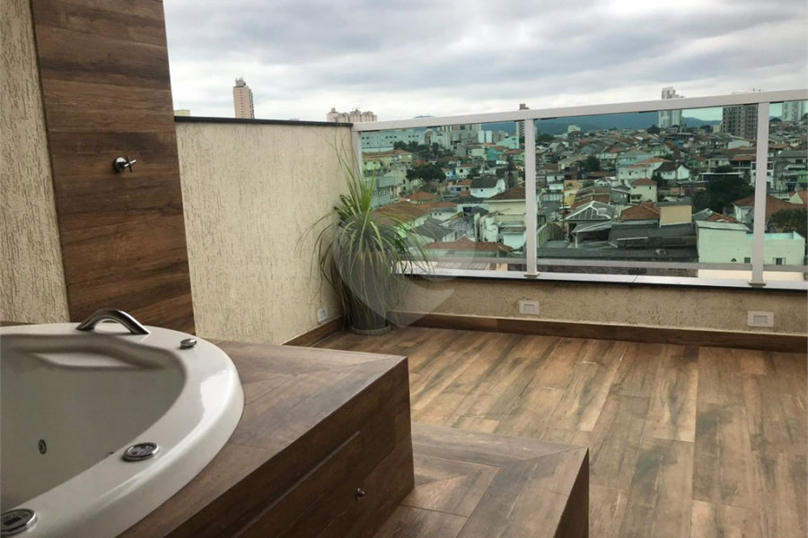 Sobrado à venda com 3 suítes em Vila Gustavo, São Paulo, SP