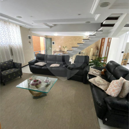 Casa à venda ou para alugar com 4 quartos, sendo 2 suítes, em Vila Rosália, Guarulhos, SP