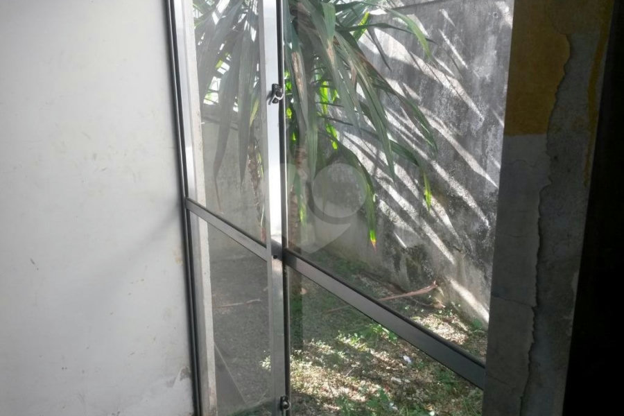 Sobrado à venda com 15 quartos, sendo 3 suítes, em Tucuruvi, São Paulo, SP